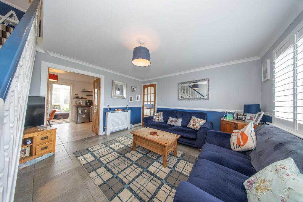 House in East Calder, Calderwood - View 2