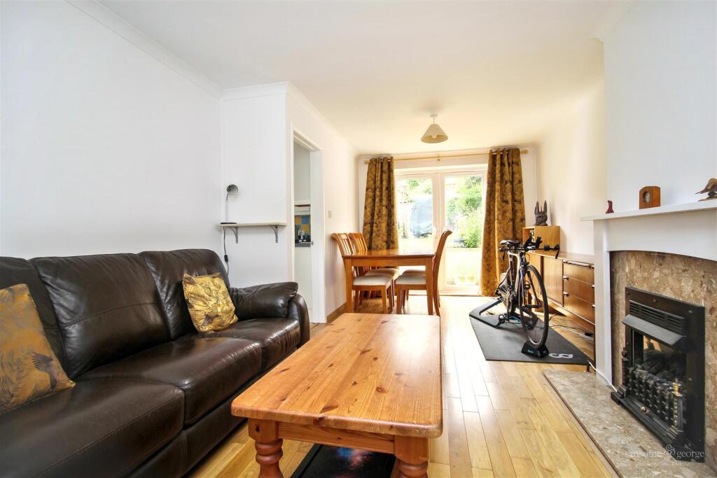 Brockley Close, Tilehurst, Reading – pohled 5