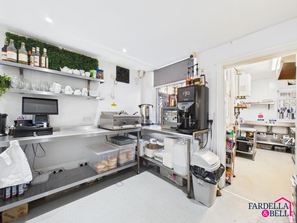 Additional image 4 of 818 Padiham Road, Burnley, BB12