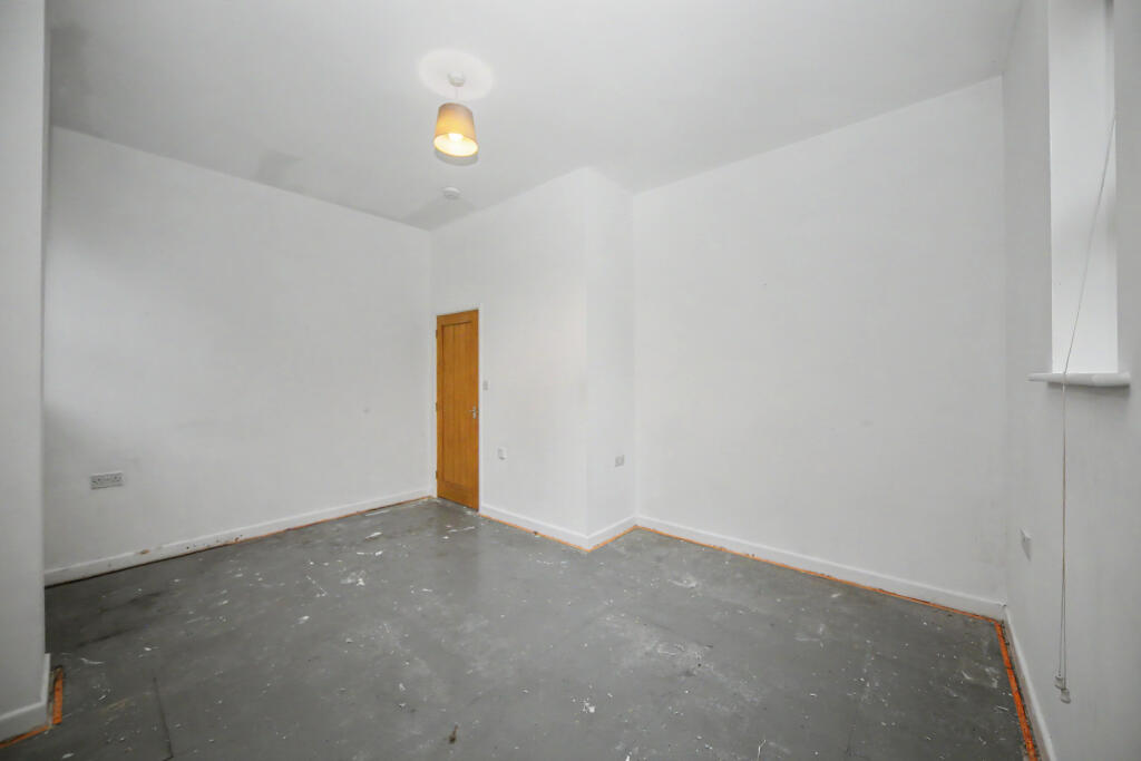 Apartment in Preston - View 4