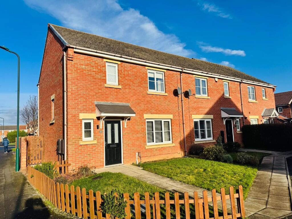 3-bed terraced on Falmouth Close, Redcar, North Yorkshire, TS10, £169,950