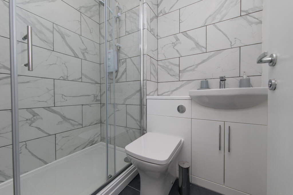 Apartment in Ipswich - View 4