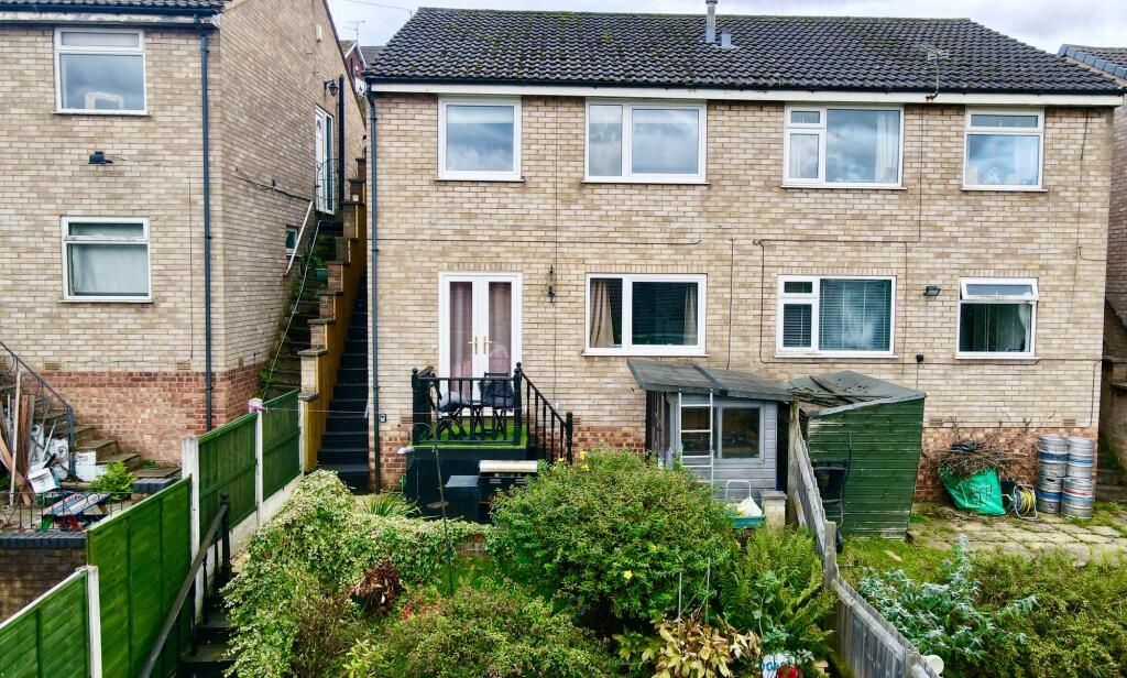 2-bed semi-detached on Chesterfield Avenue, Gedling, Nottingham, £210,000
