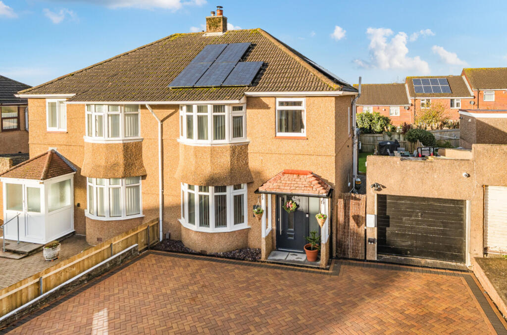 Main image of property: Caernarvon Gardens, Plymouth, Devon