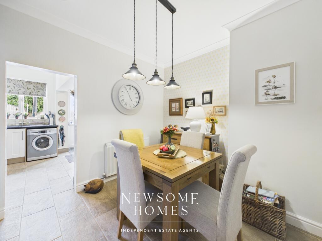 House in Chester, Bagillt - More