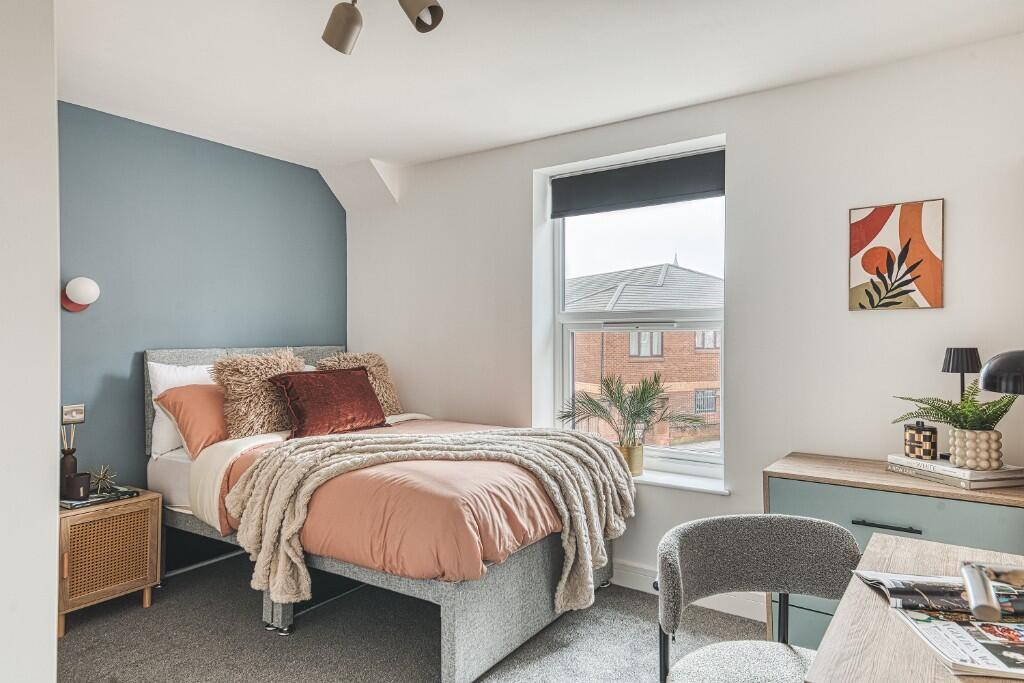 Main image of property: 152 Uttoxeter Old Road, Derby, Derbyshire, DE1