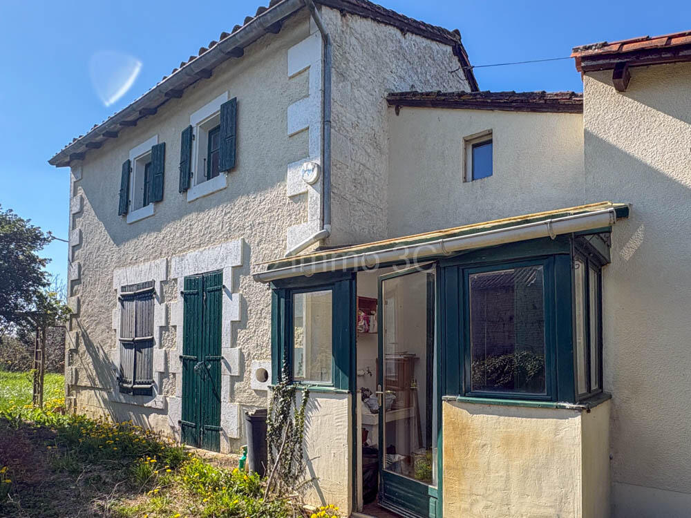 Main image of property: Poitou-Charentes, Deux-Sèvres, Chef-Boutonne