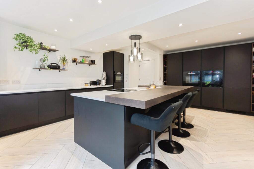 House in Birmingham - More