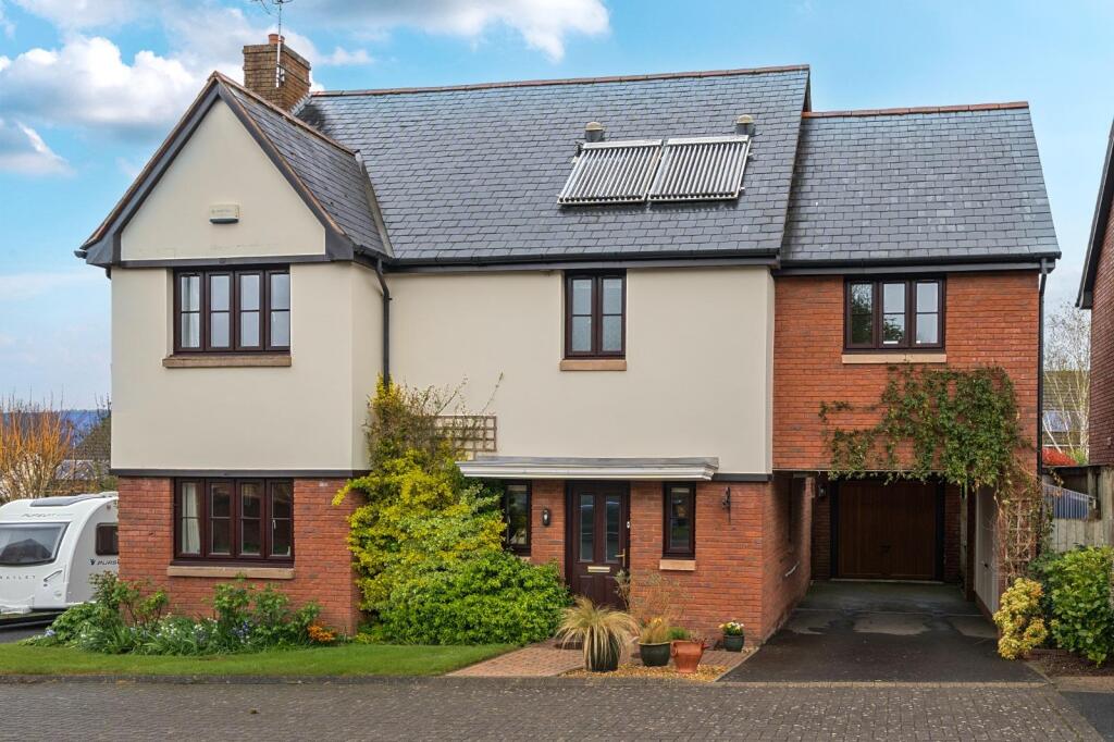 4-bed detached on Old Rydon Ley, Exeter, £625,000