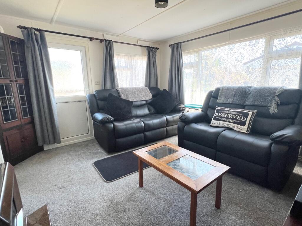 Lime Kiln Lane, Holbury, Southampton, Hampshire, SO45 - View 5