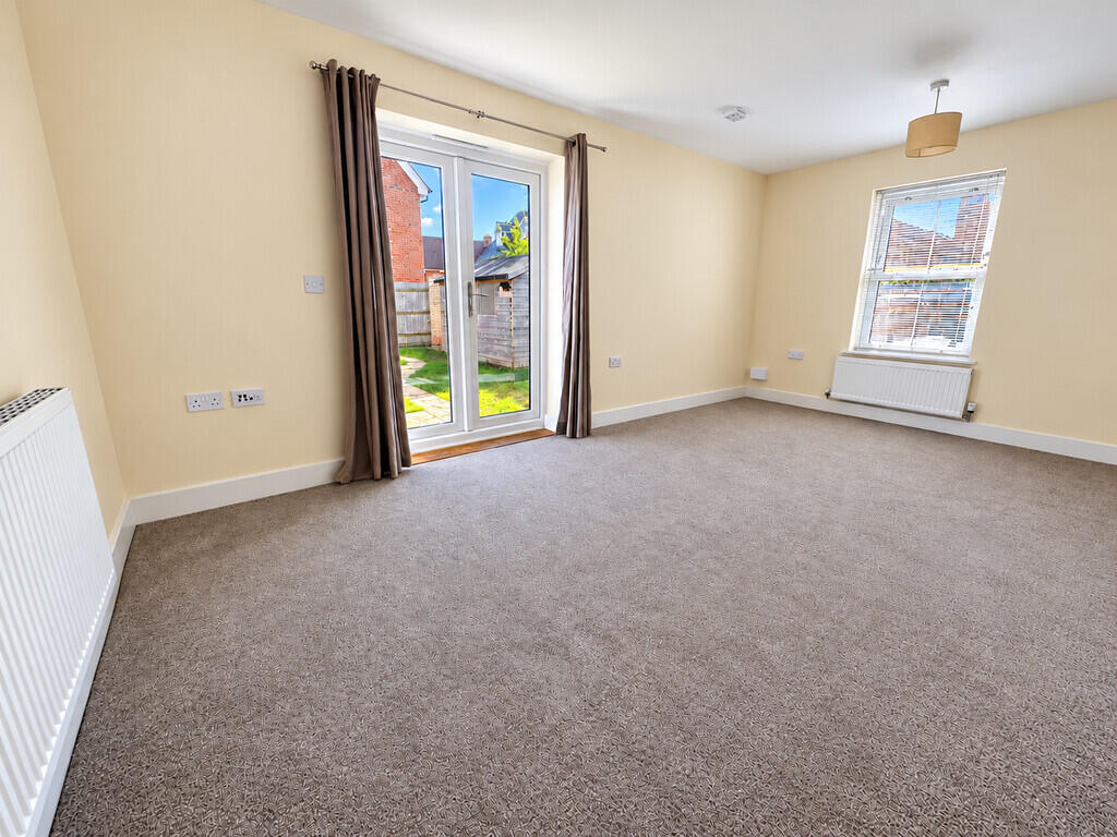House in Stevenage - View 4