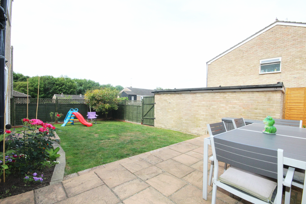 Chaplains Close, Haverhill, Suffolk, CB9 photo 3