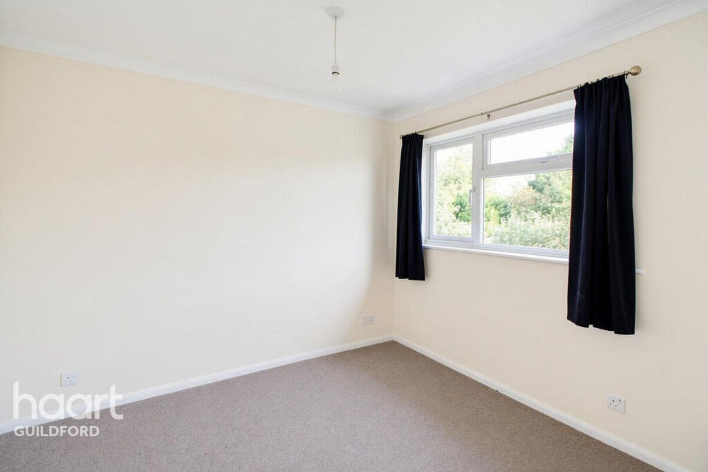 House in Guildford - View 3