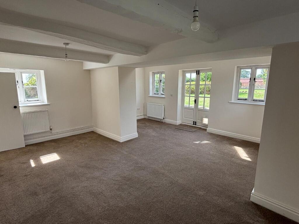 House in York - View 4