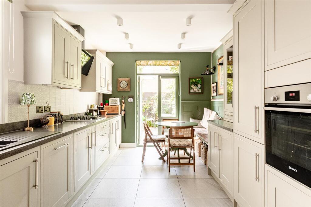 House in London - More