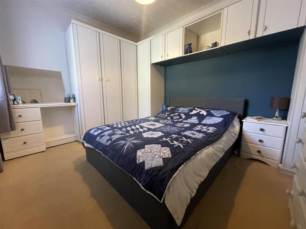 Westham Drive, Pevensey Bay, Pevensey – další