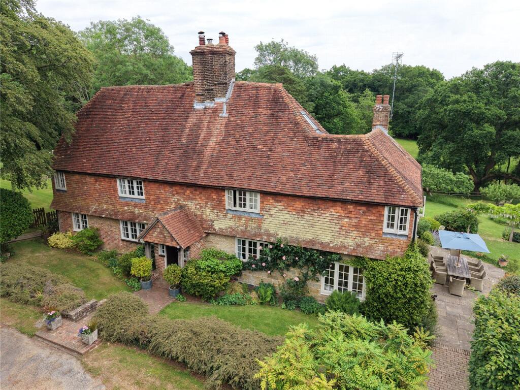 Main image of property: Burwash Common, Etchingham, TN19