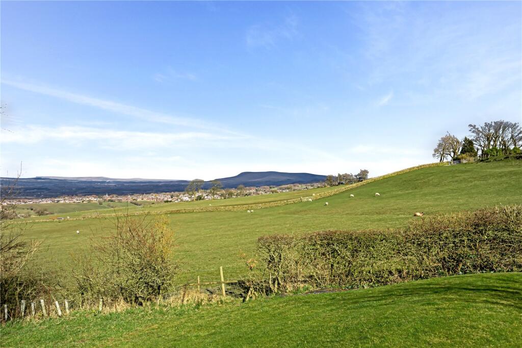 Higher Ramsgreave Road, Ramsgreave, Mellor, BB1 photo 4