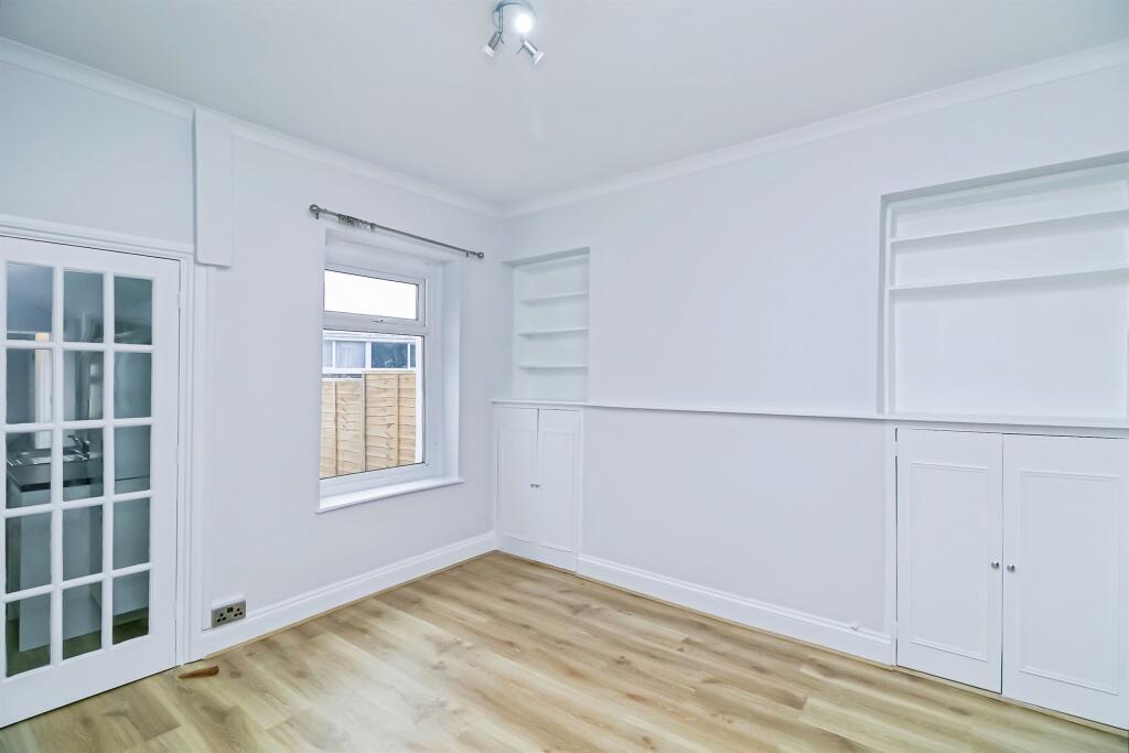 House in Barry, Gibbonsdown - More