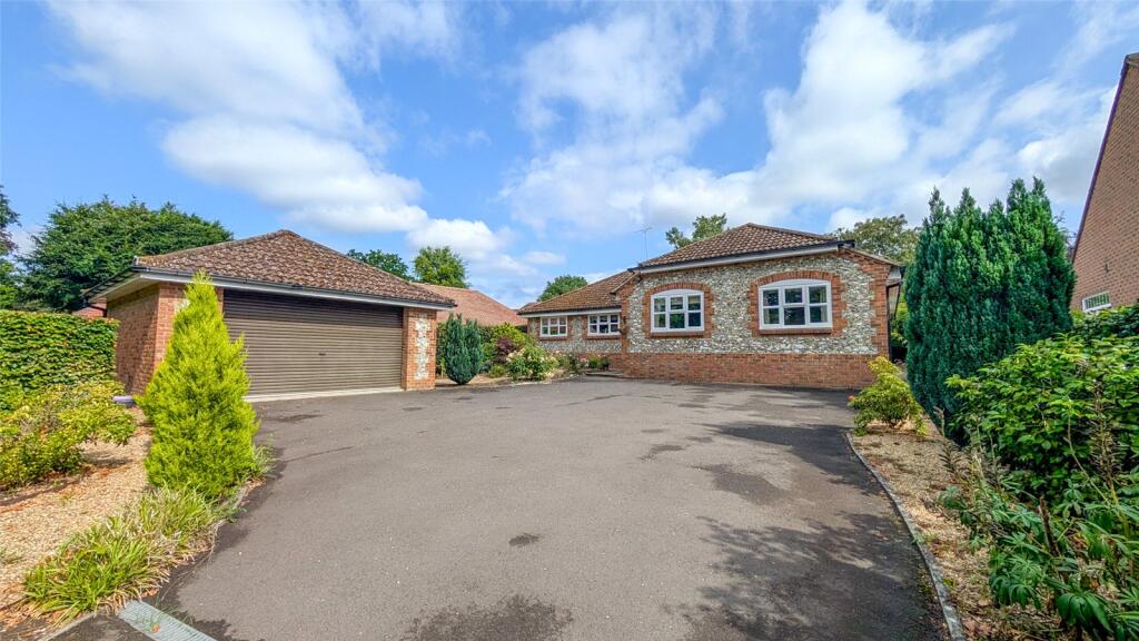 Main image of property: Monkmead Lane, West Chiltington