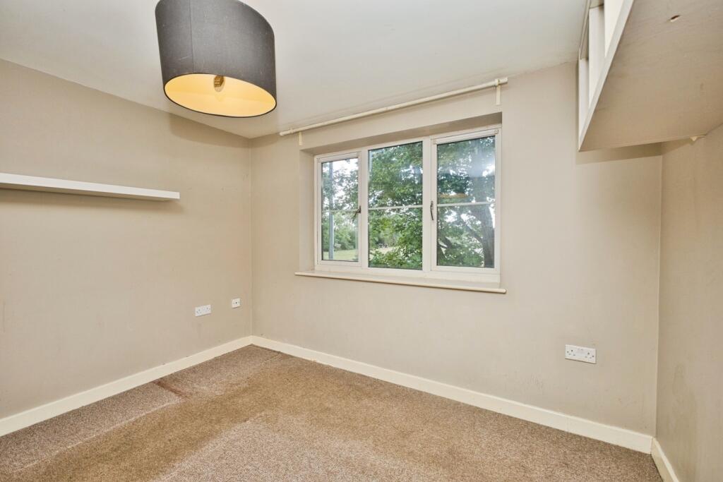 Apartment in Wells, Somerset - View 4