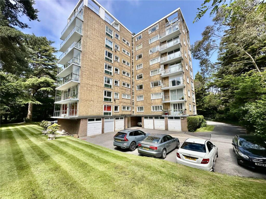 Main image of property: The Avenue, Branksome Park, Poole, Dorset, BH13