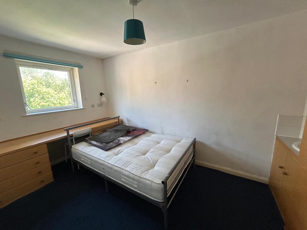 House in Sheffield - View 5