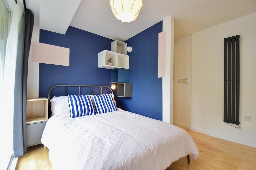 Apartment in Leeds, West Yorkshire - View 5
