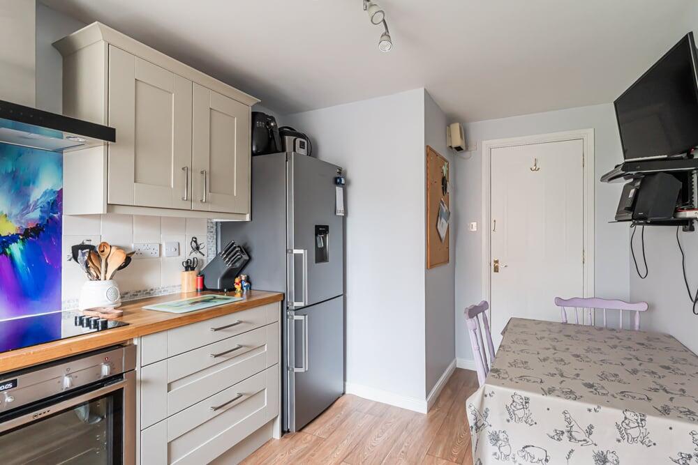 Broughton Road, Edinburgh, EH7 - View 5