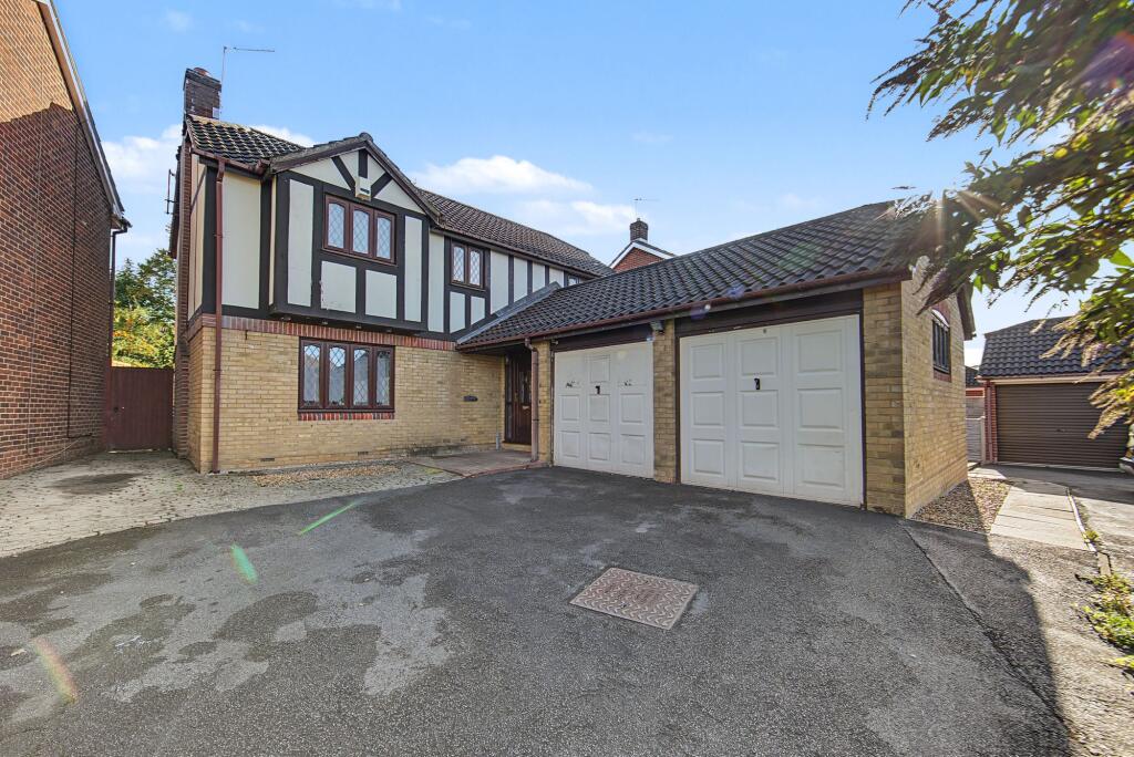 Main image of property: Wheatlands, Stevenage, SG2