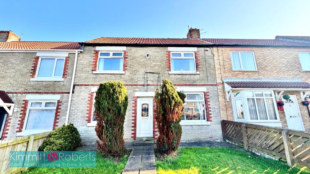 2-bed terraced on The Avenue, Seaham, Durham, SR7, £80,000