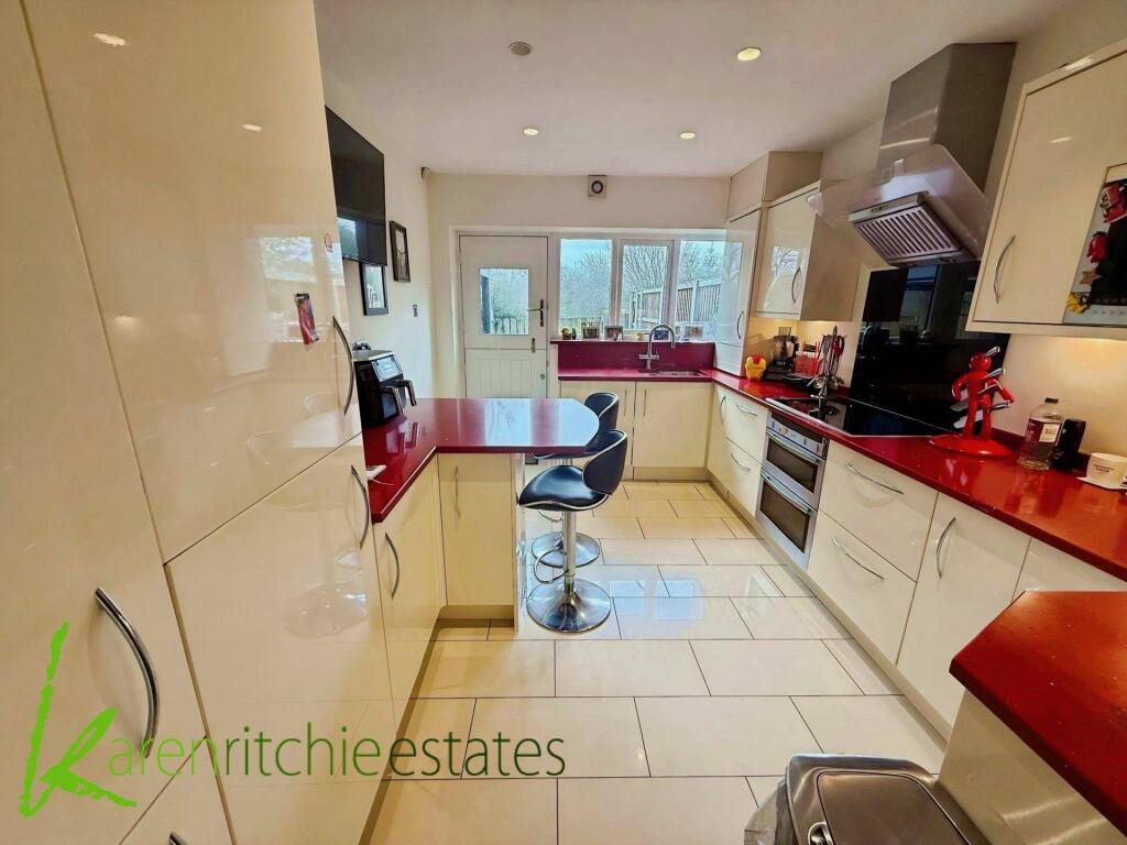 Capital Close, Bolton - View 4