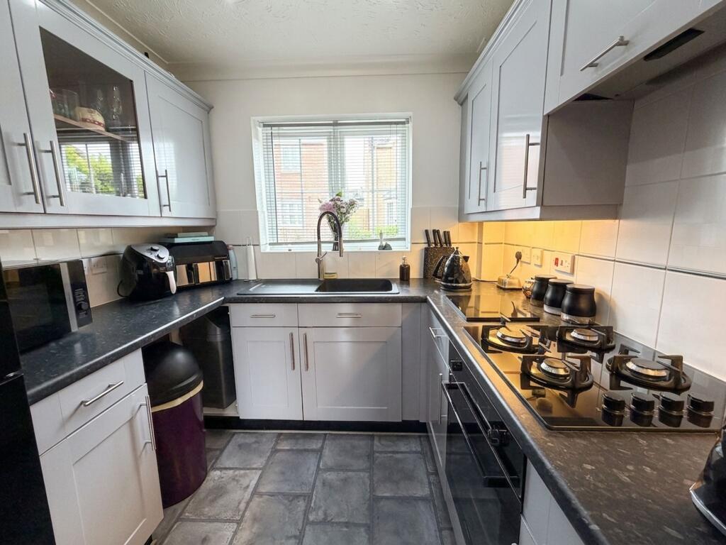 House in South Kesteven, Alma Park, Londonthorpe and Harrowby Without - View 3