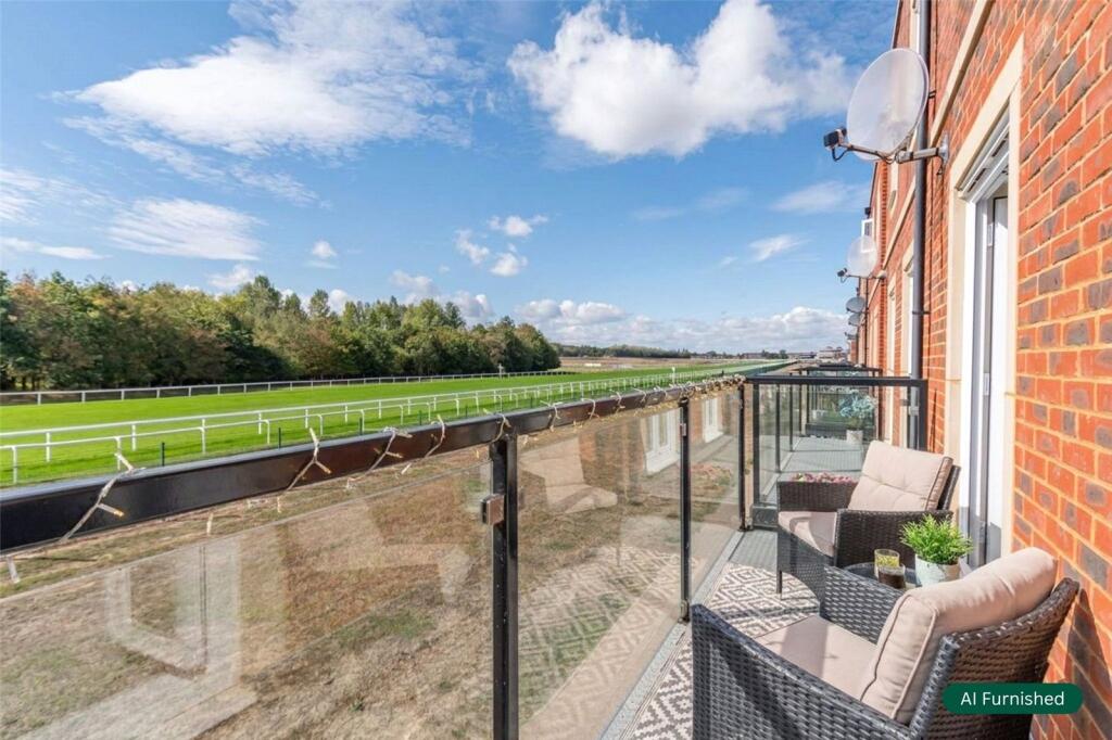 House in Reading, Greenham - More