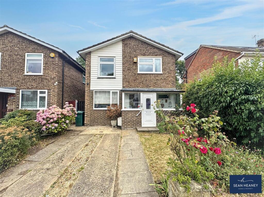 Main image of property: Fitzjohn Avenue, Barnet