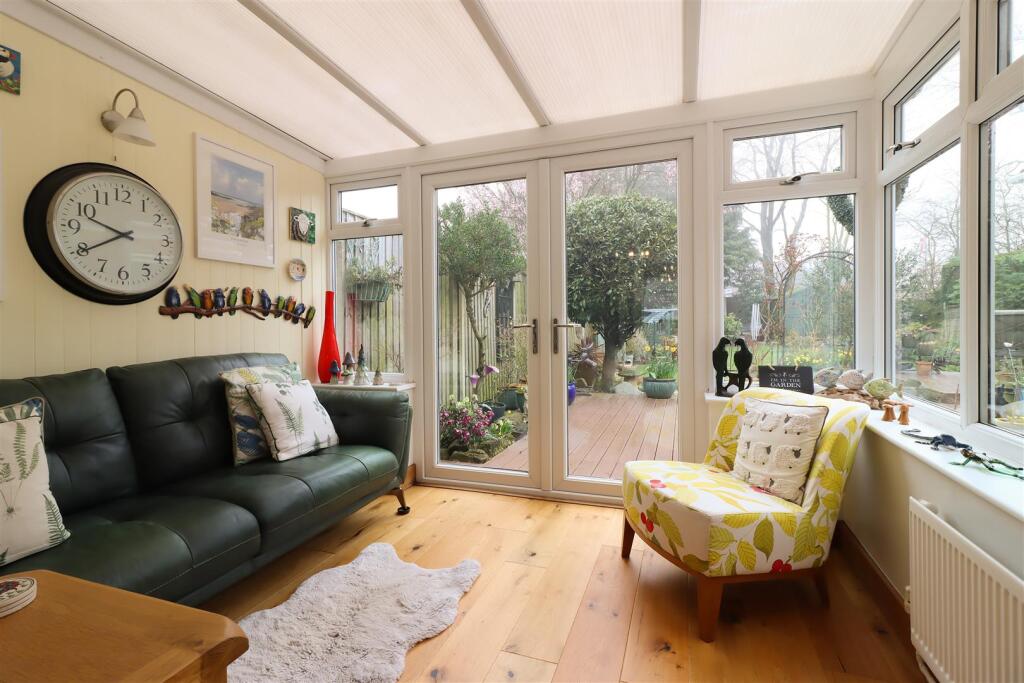 House in Bolsover, Glapwell - More