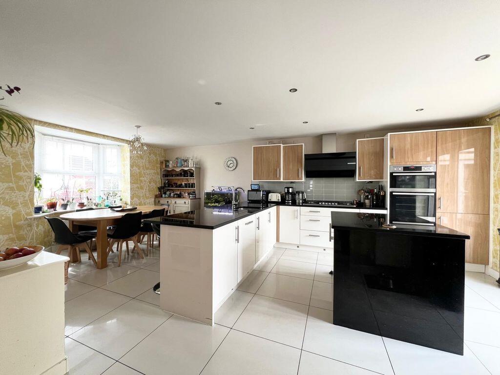 House in Midsomer Norton, Riverside - View 5