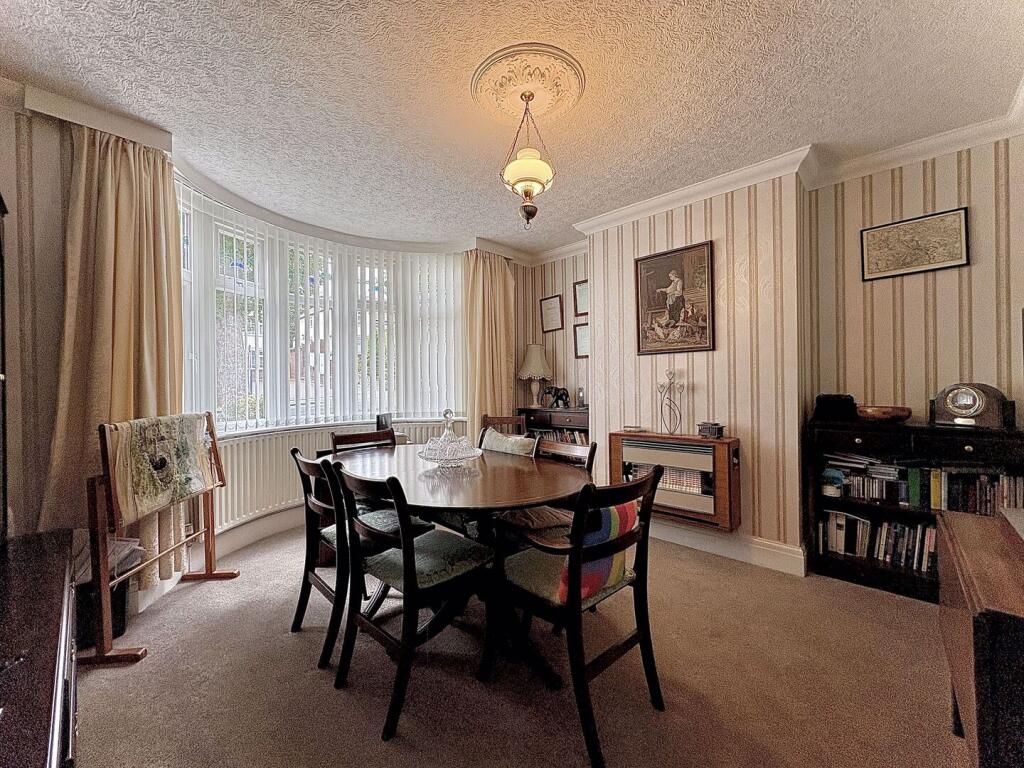 The Broadway, DUDLEY, DY1 3EL photo 5