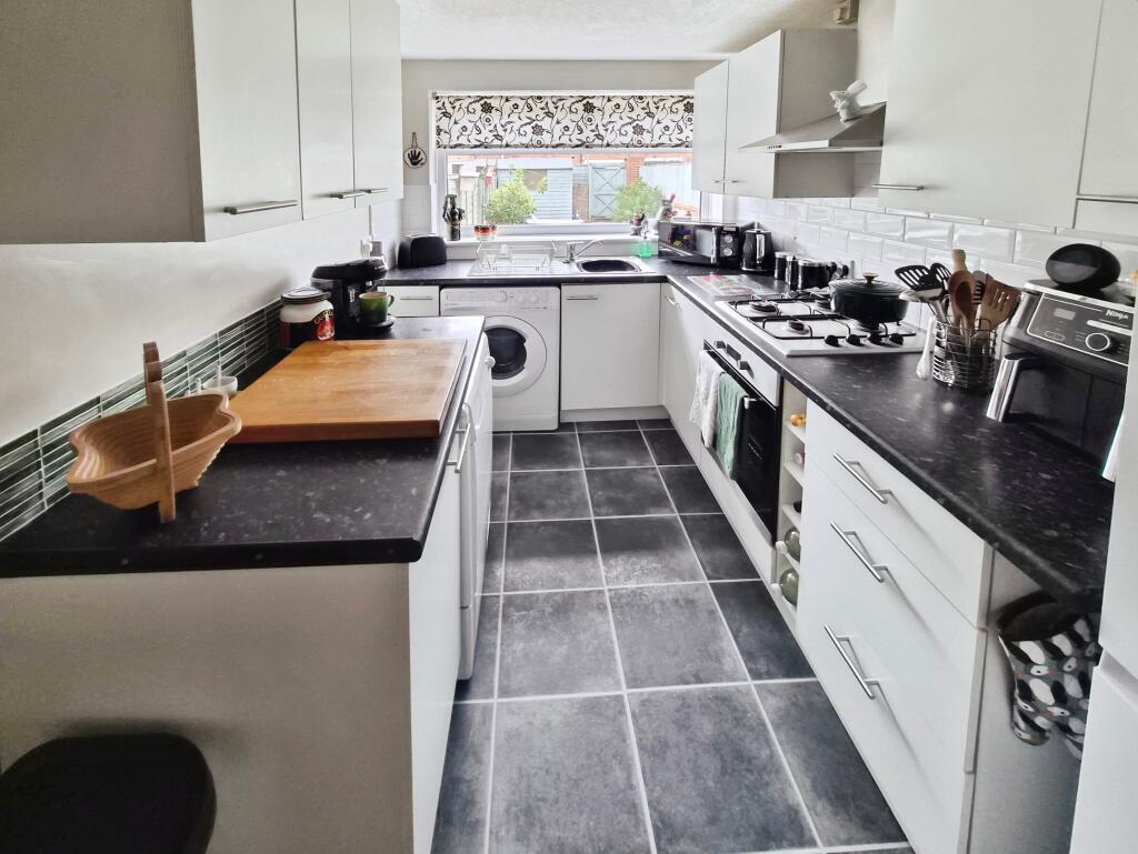 House in Doncaster - View 5