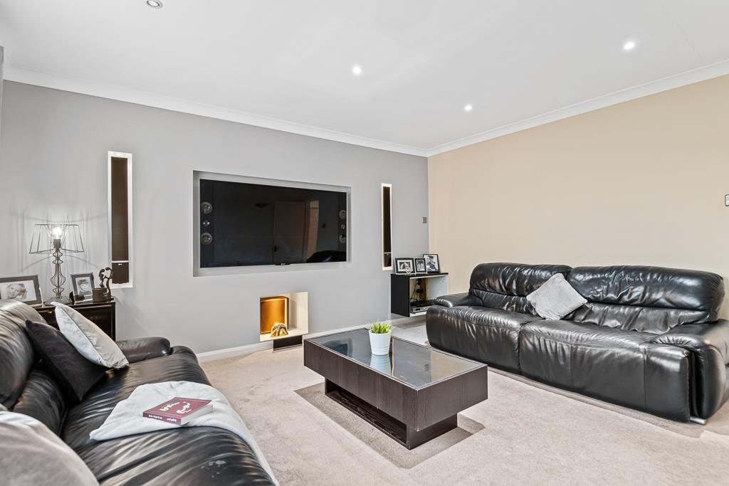 Westgate Avenue, Winsford photo 4
