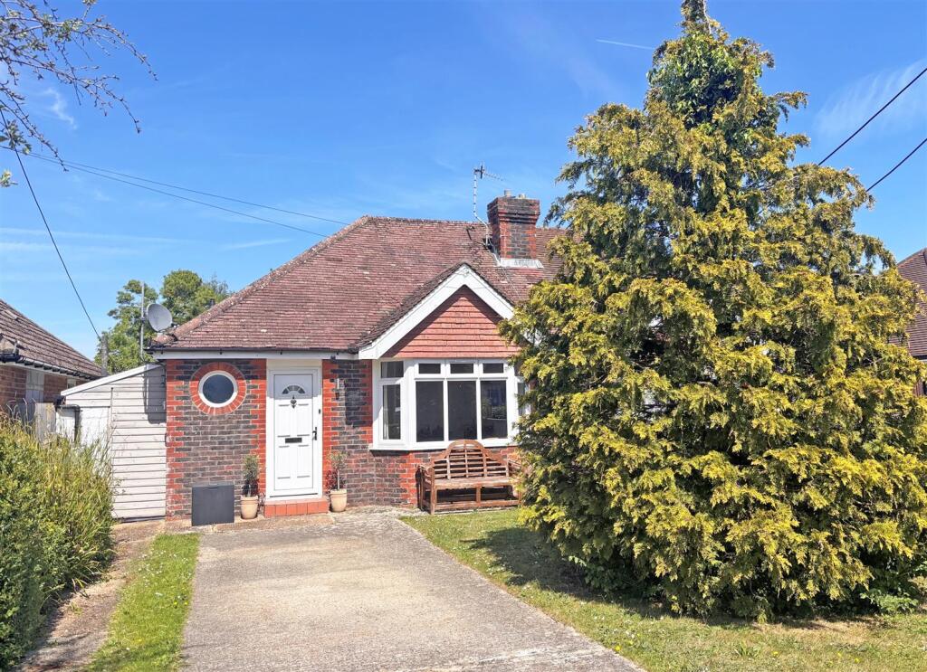 Mill Road, Hailsham - View 2