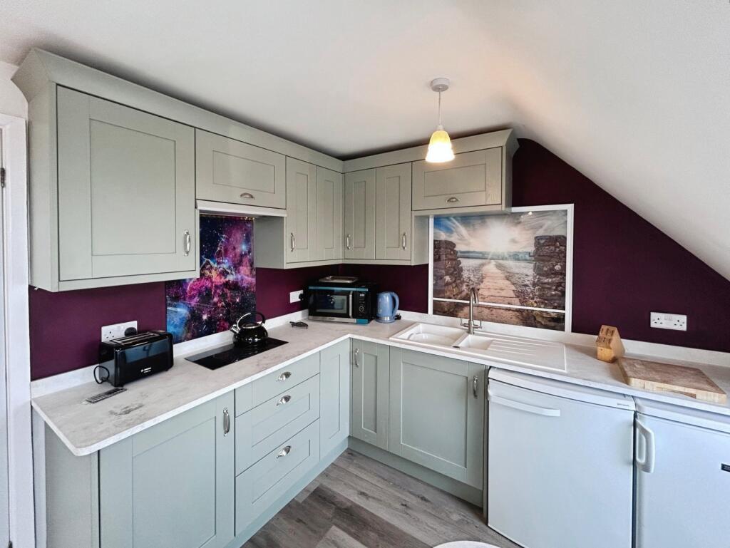 Main image of property: Oaklands Road, Havant, Hampshire, PO9