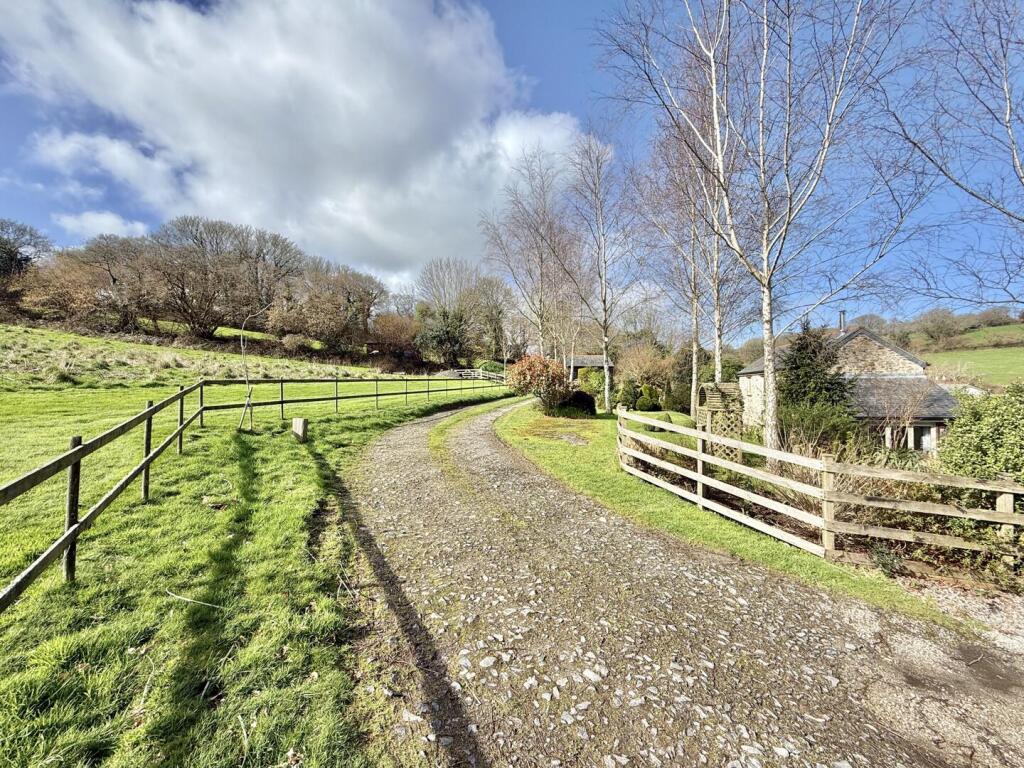 Trehaddle, Cusgarne, Truro photo 2