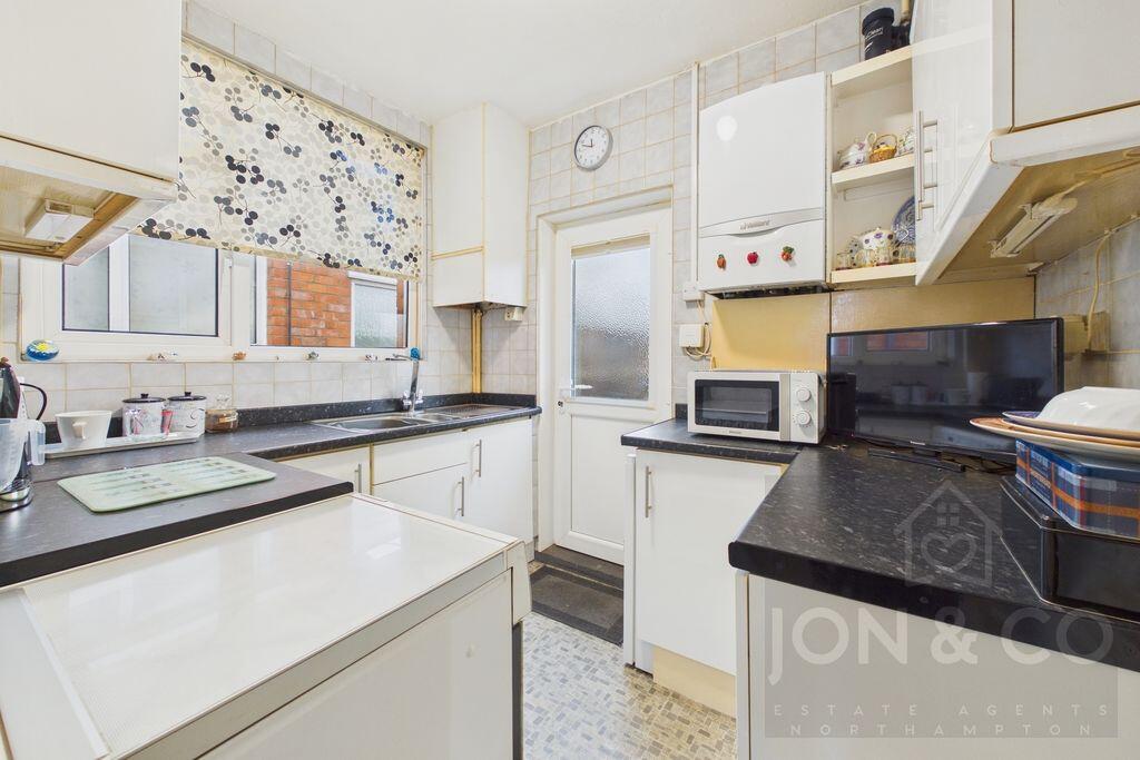 Northampton Lane South | Moulton | NN3 photo 4