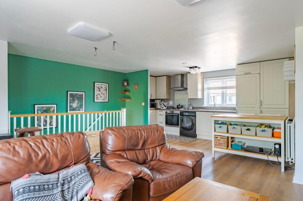 Apartment in Norwich, Roundhouse Park, Cringleford - View 5