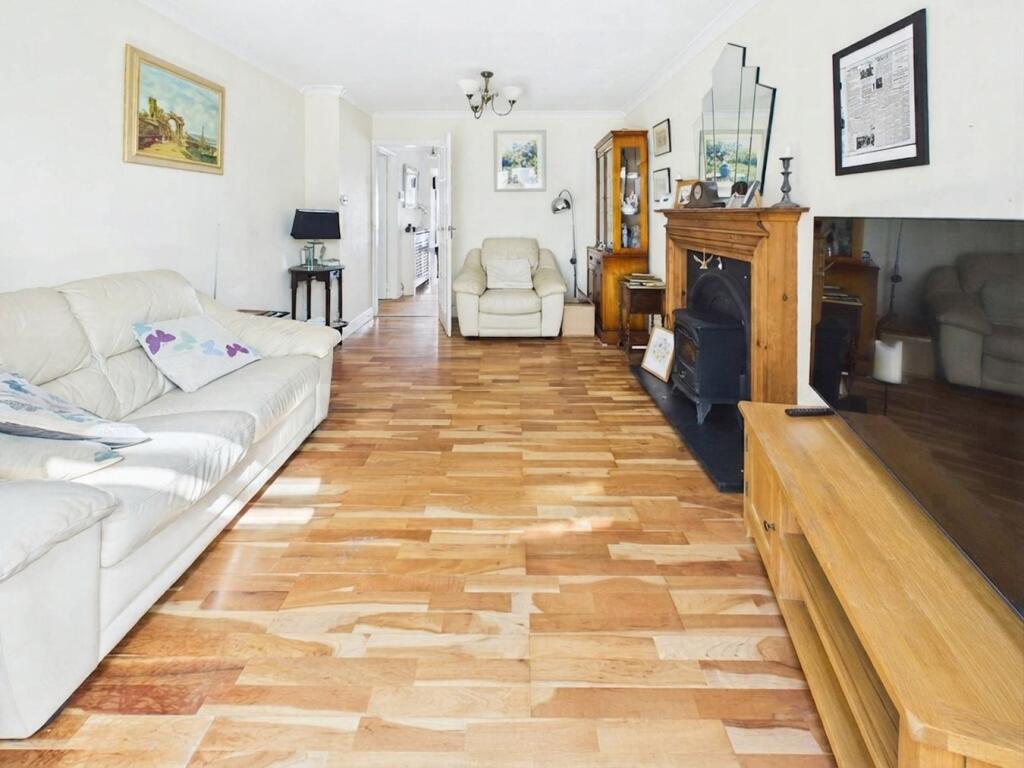 House in Stevenage - View 4