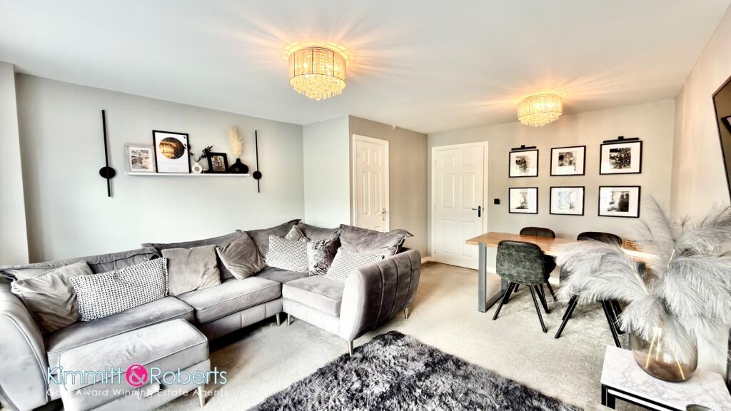 Shaftsbury Park, Hetton-le-hole, Houghton Le Spring, Tyne And Wear, DH5 0RN photo 4