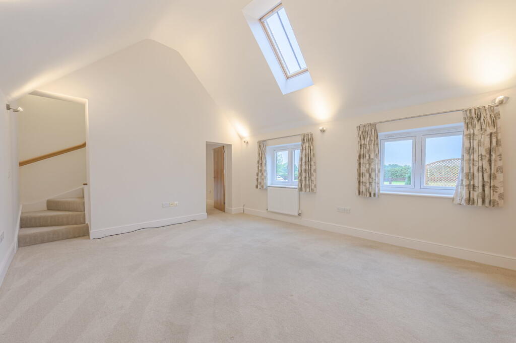 House in Walsall - View 5