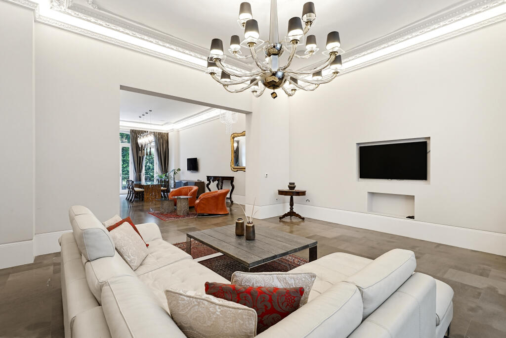 4 bedroom maisonette for rent