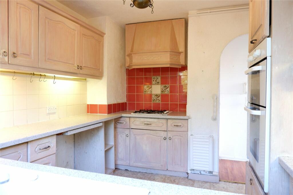 Apartment in Twyford, Wokingham - View 4
